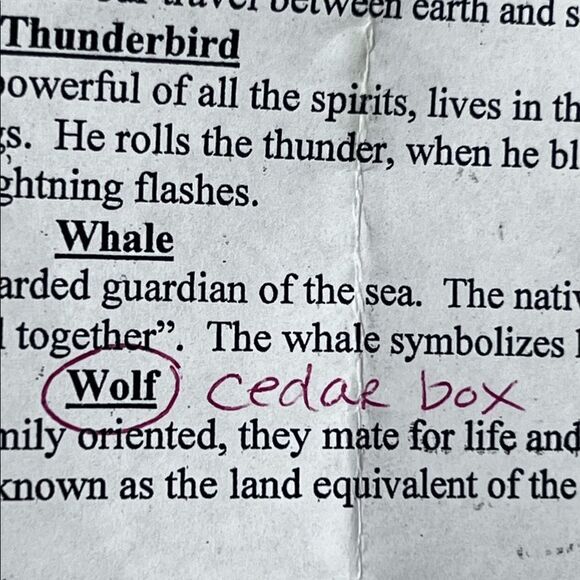 First Nations Vintage Boma Wolf Napkin Rings in cedar box - Picture 12 of 13